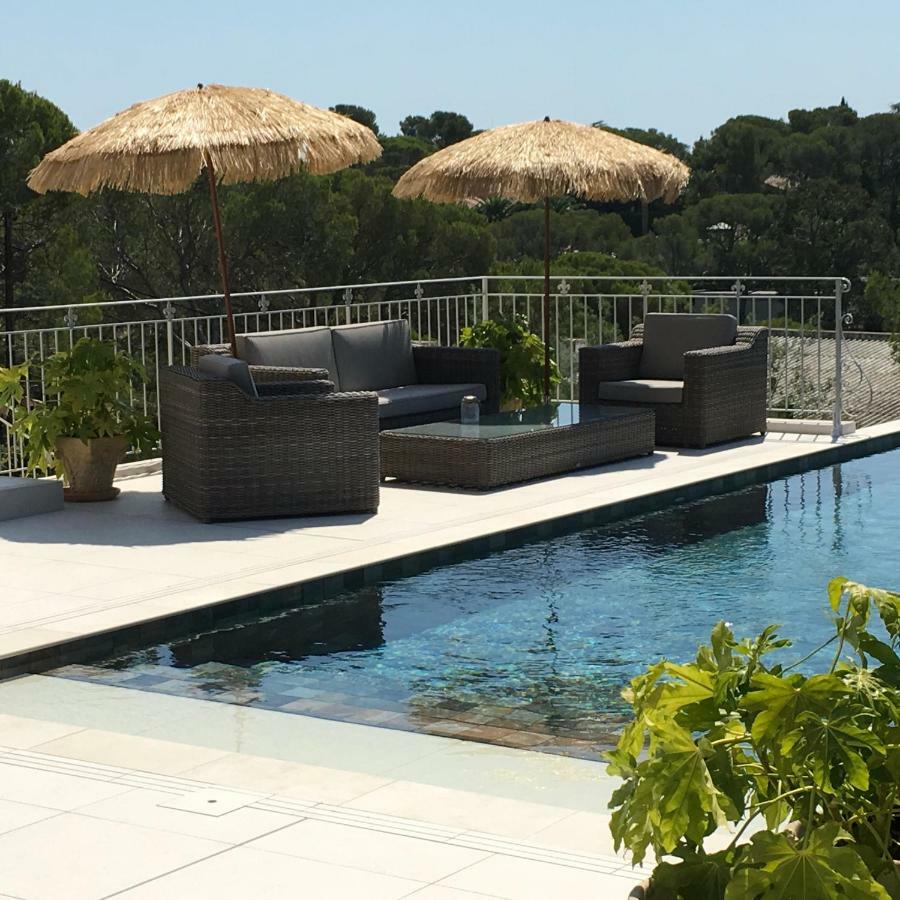 Villa Du Belvedere - La Chambre Mer Saint-Raphael (Var) Exterior photo